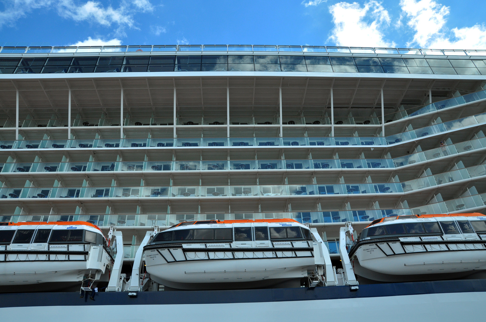 celebrity-eclipse19