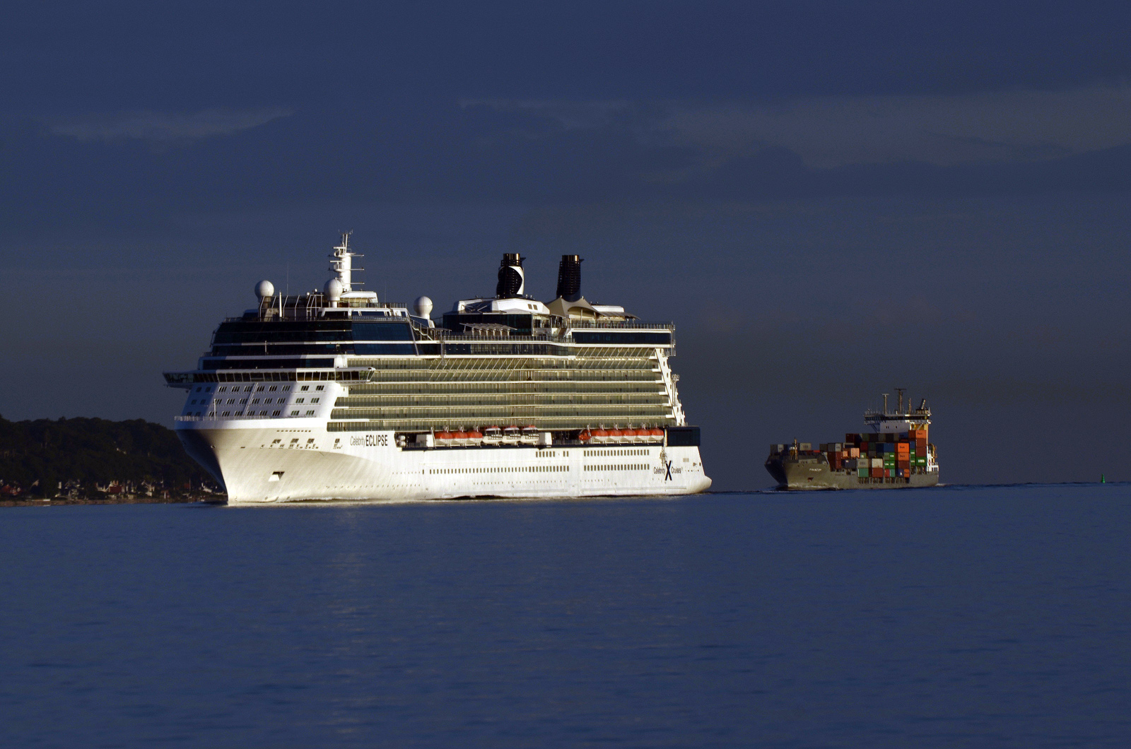 celebrity-eclipse32