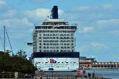 celebrity-eclipse25