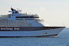 celebrity-infinity4