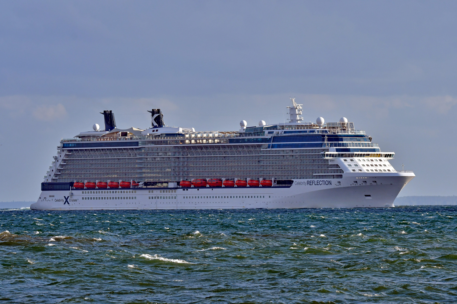 celebrity-reflection1