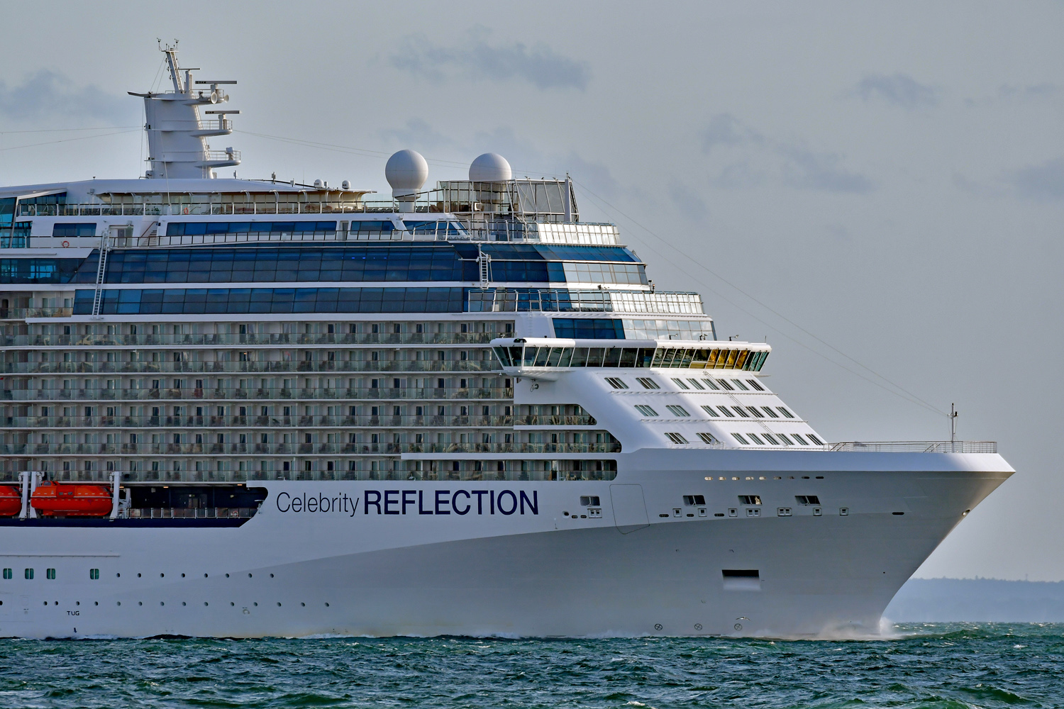celebrity-reflection3