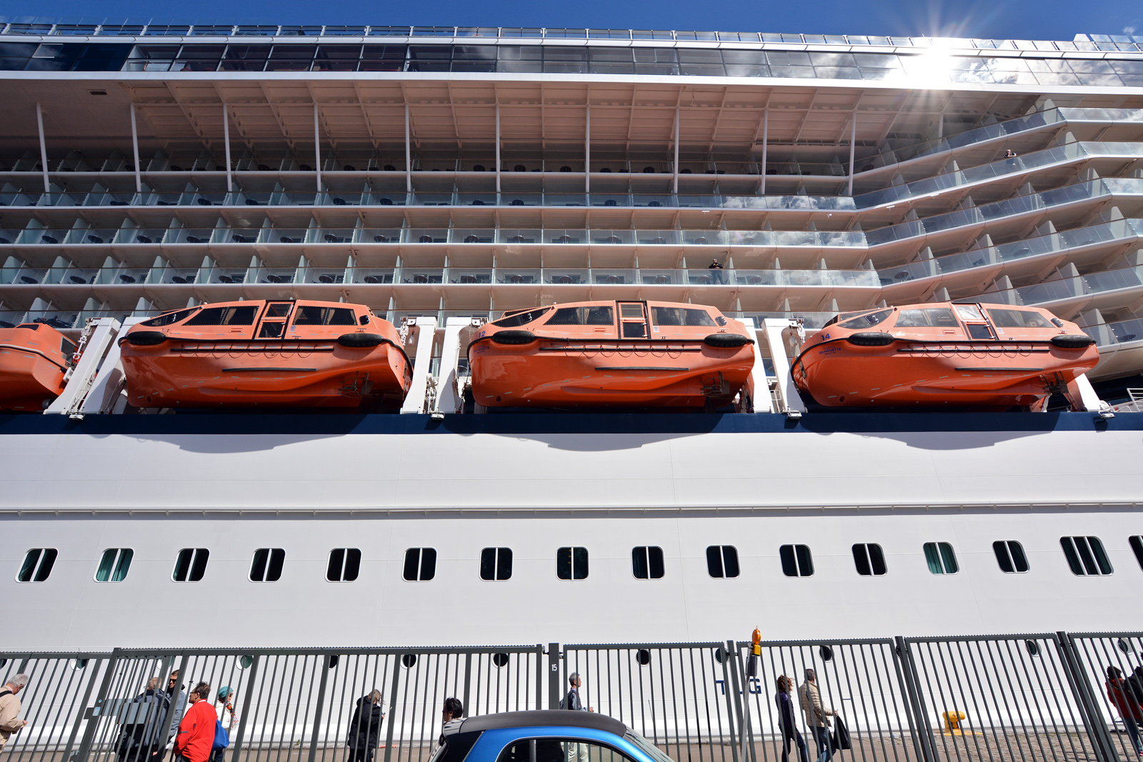 celebrity-silhouette5