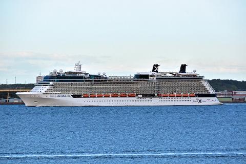celebrity-silhouette11