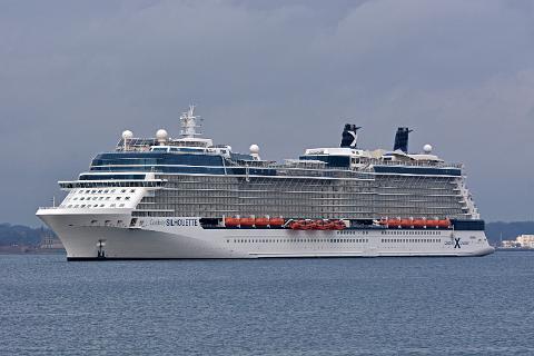 celebrity-silhouette-helsingborg1