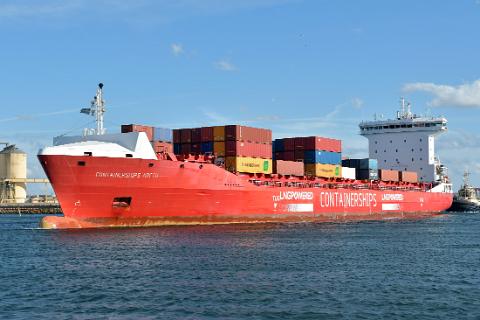 containerships-arctic3