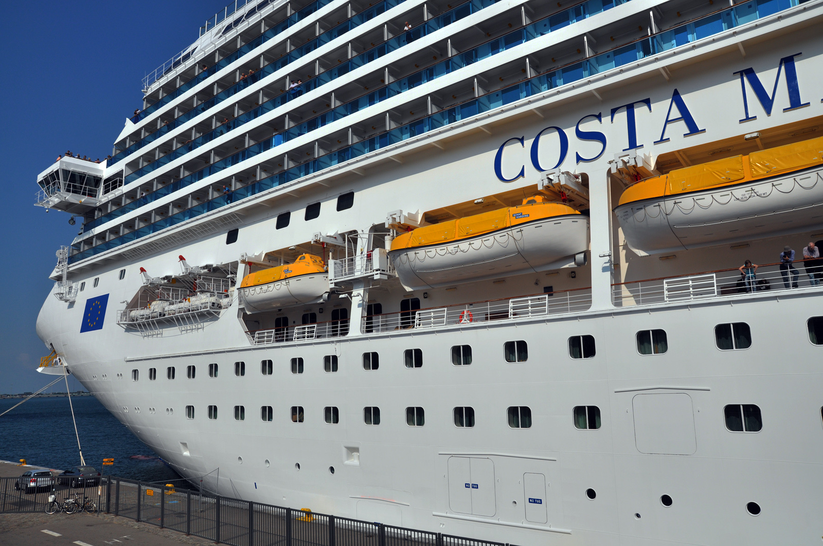 costa-magica33