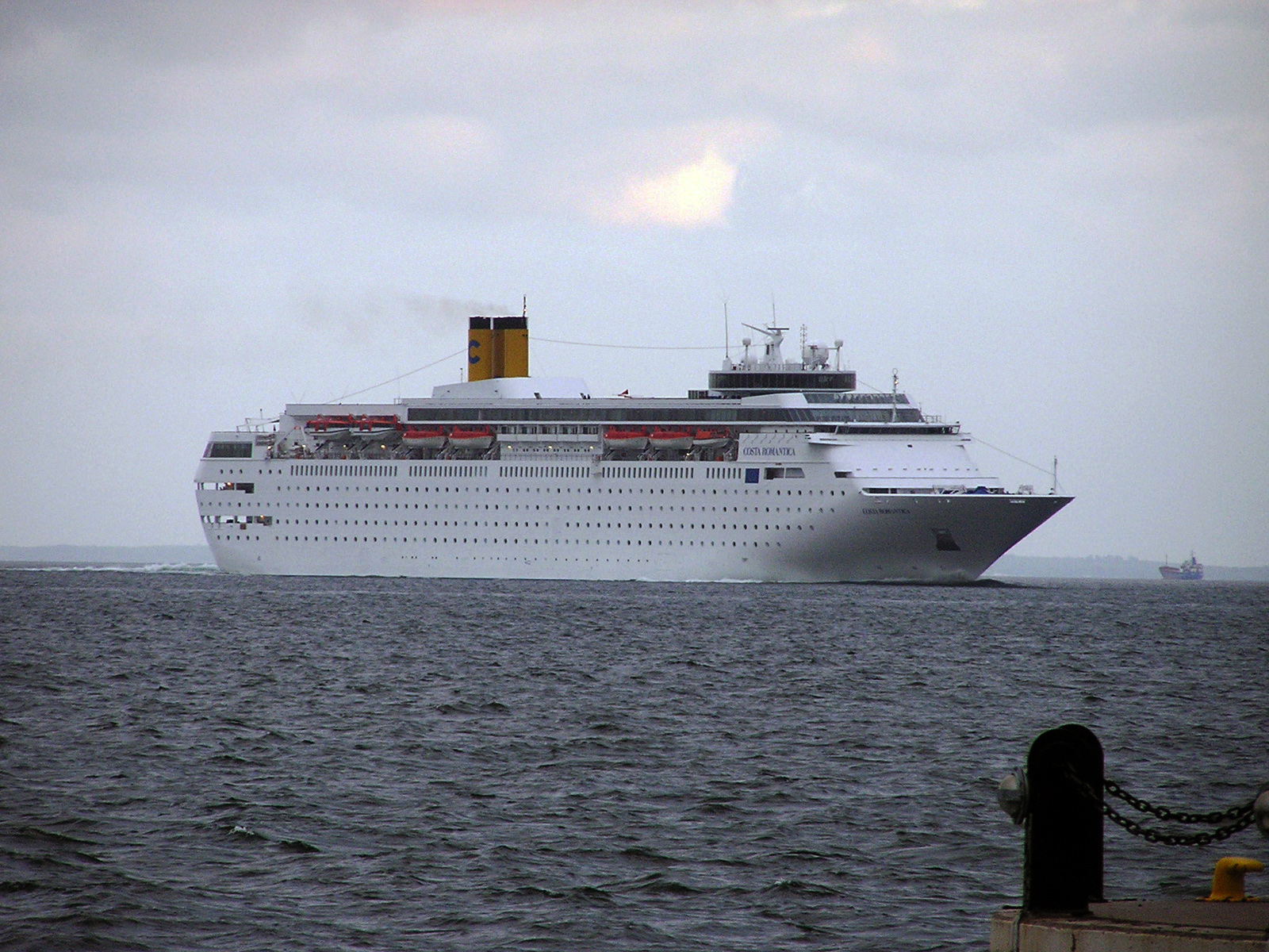 costa-romantica1