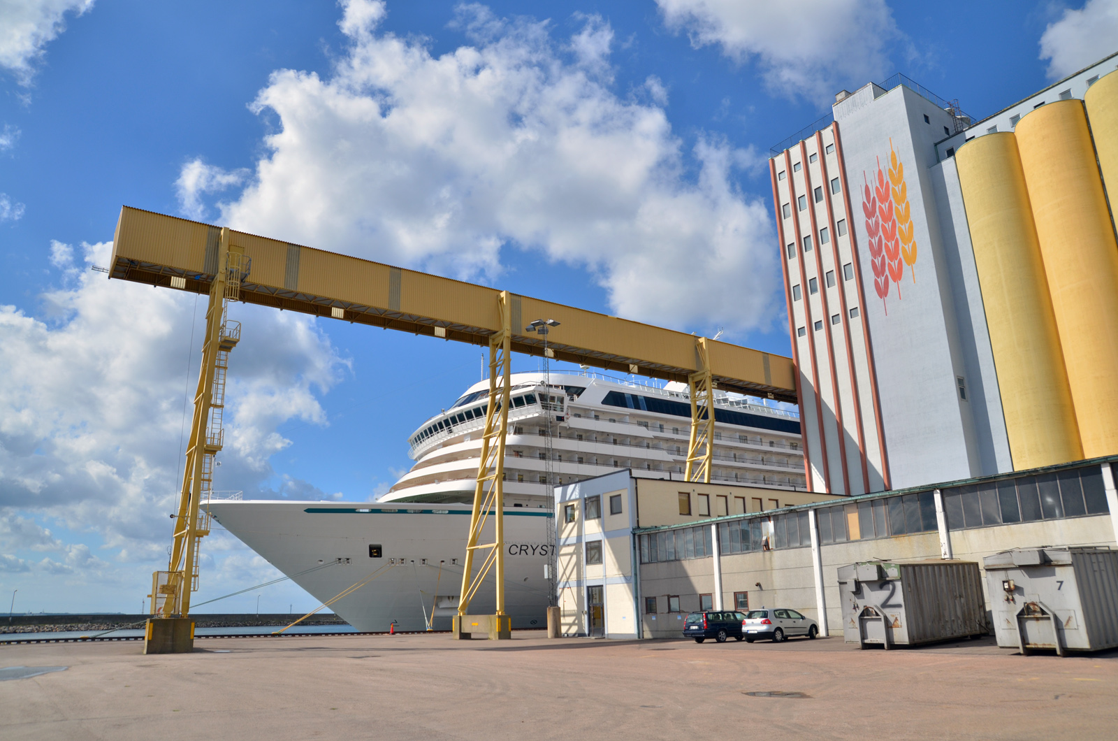 crystal-serenity17
