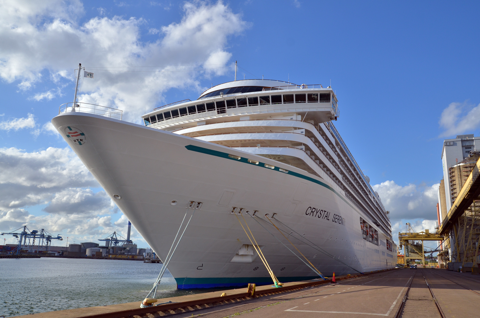 crystal-serenity18