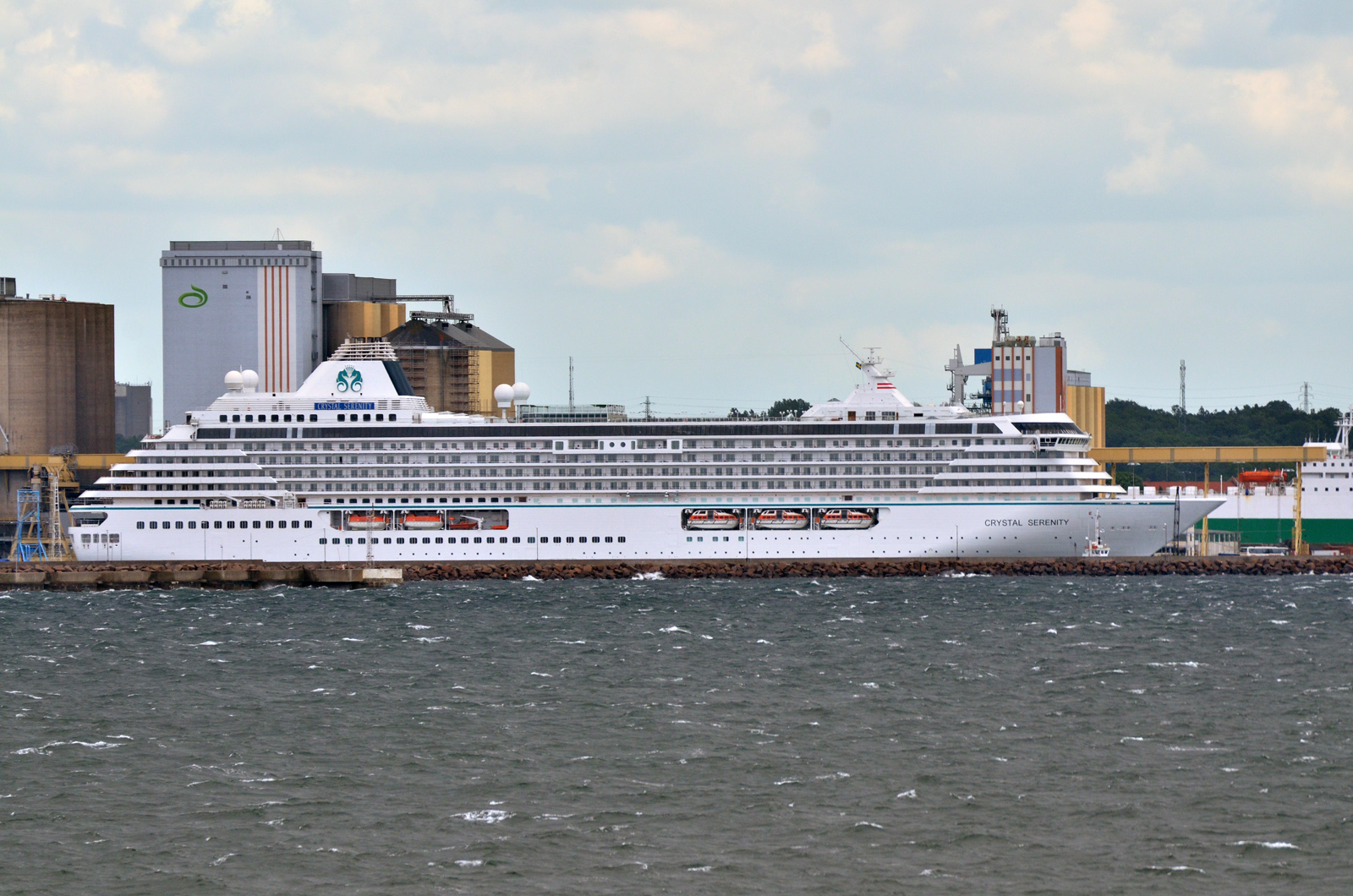 crystal-serenity14