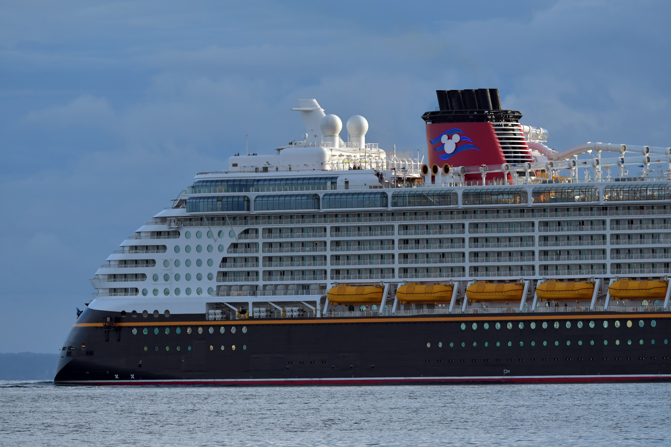 disney-dream8