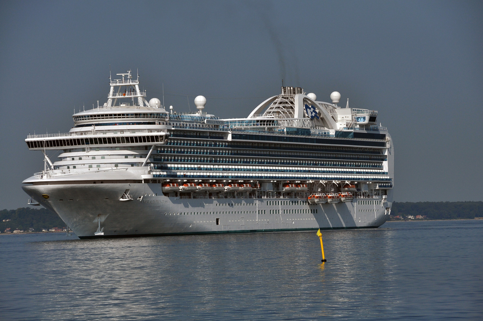 emerald-princess1