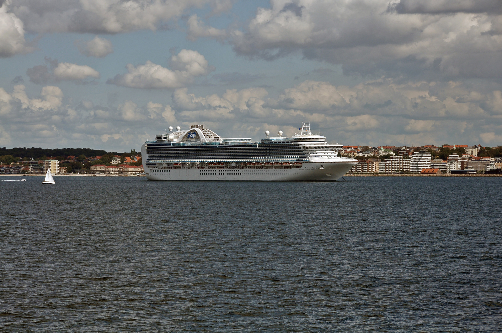 emerald-princess22