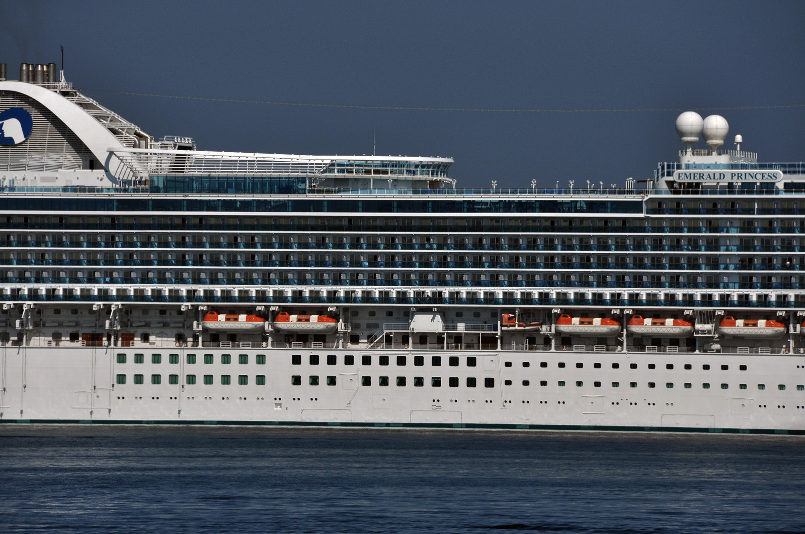 emerald-princess5