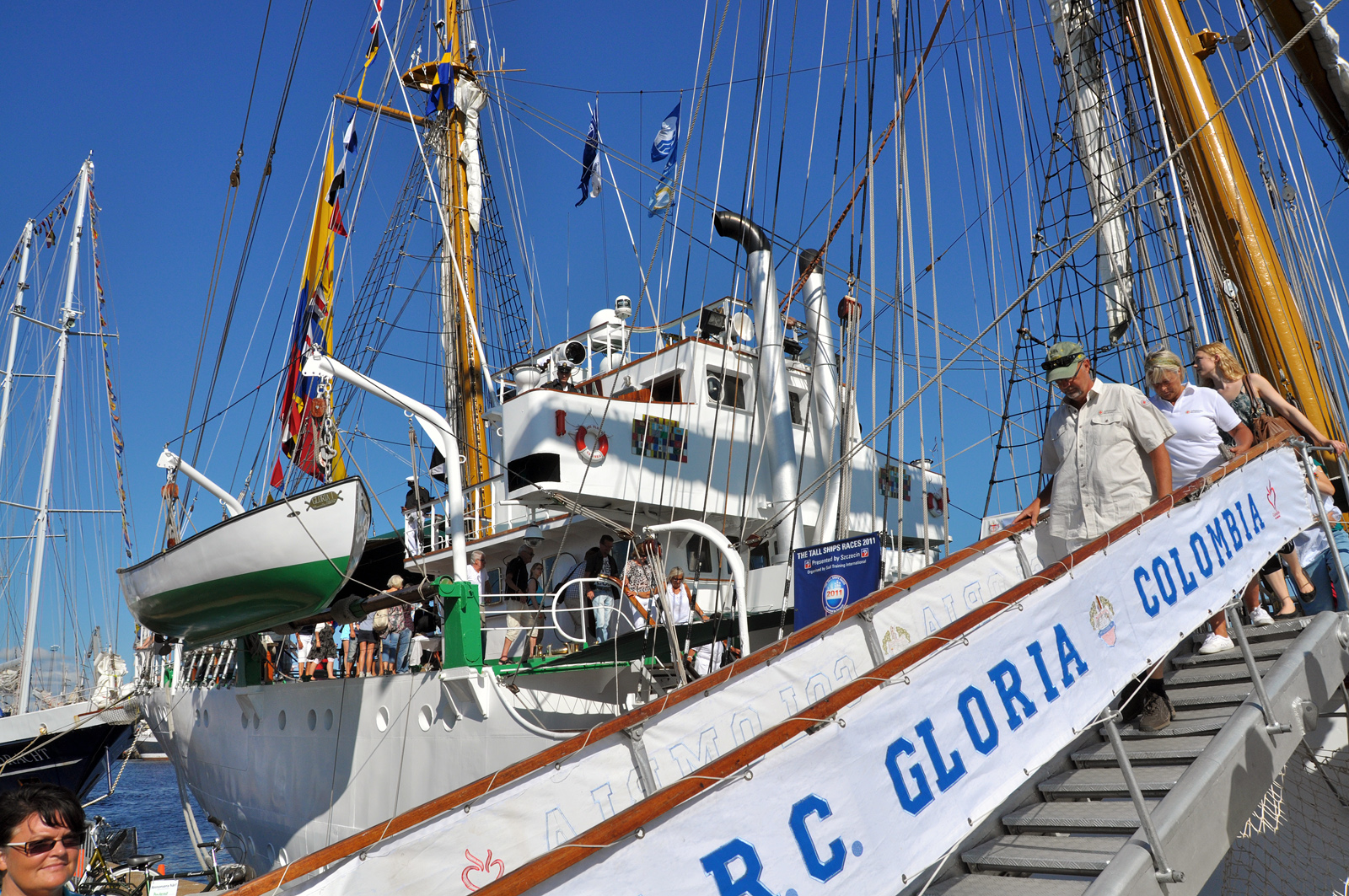 gloria3