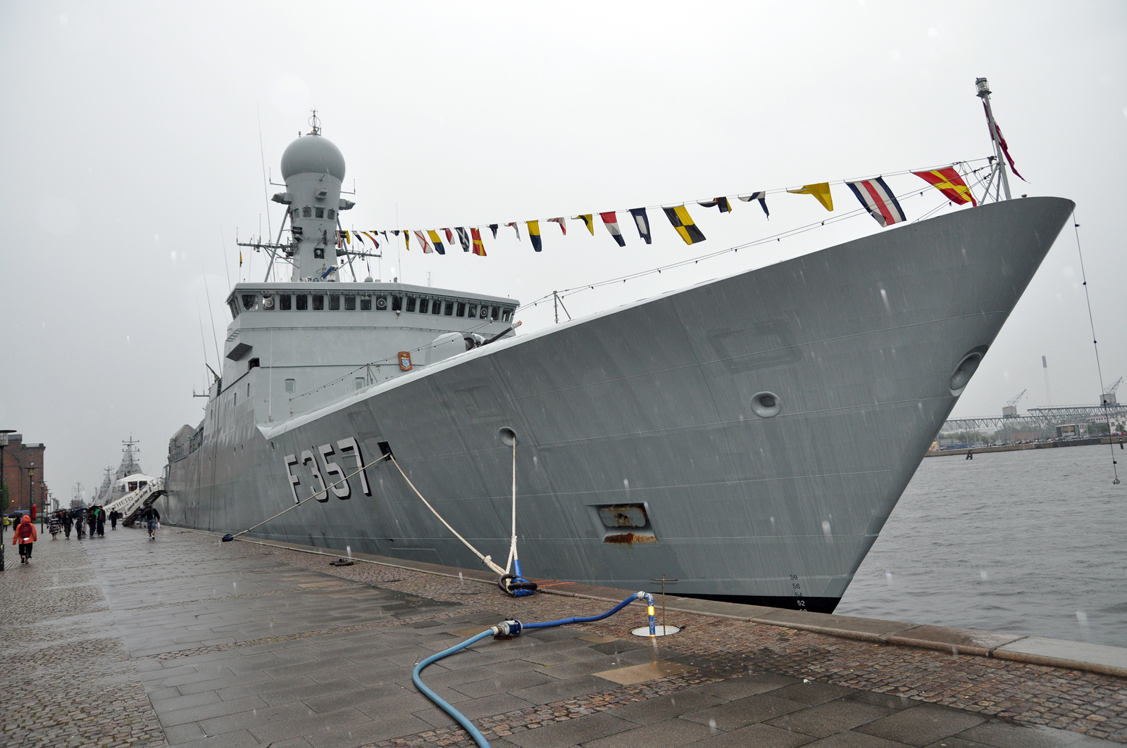 hdms-thetis1