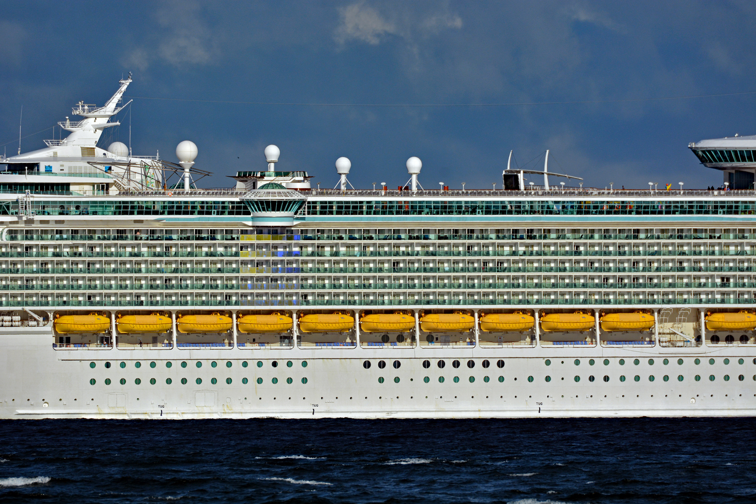 independence-of-the-seas6