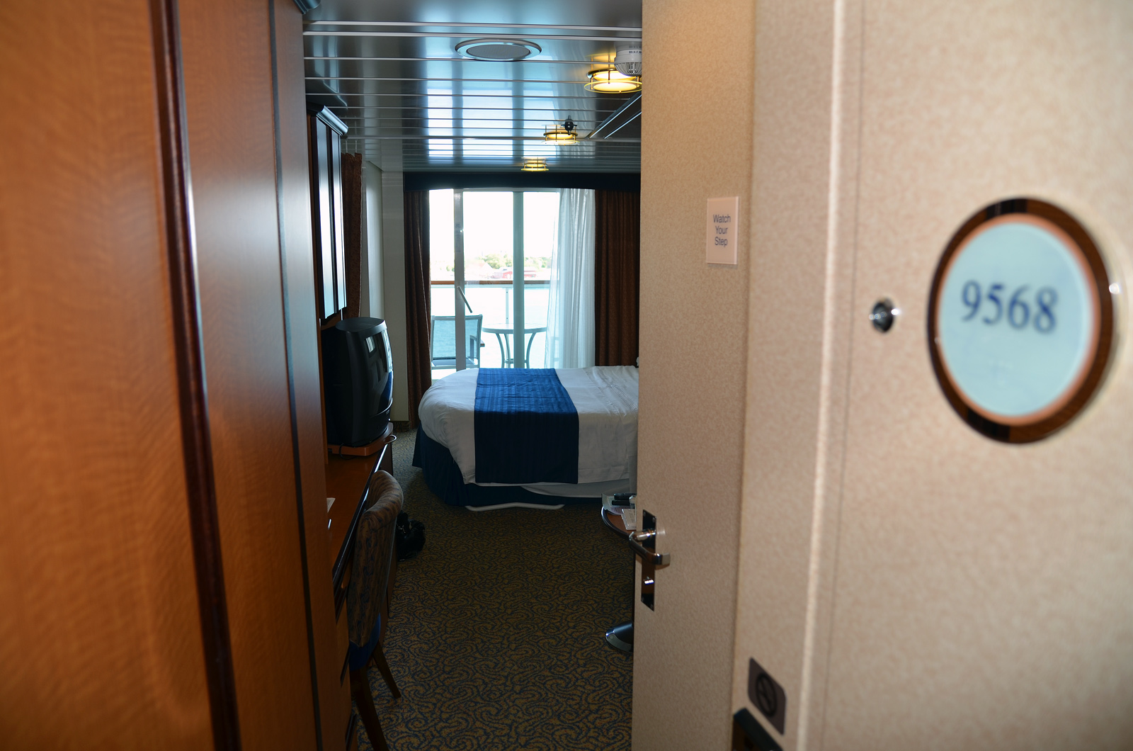 jewel-of-the-seas-interior102