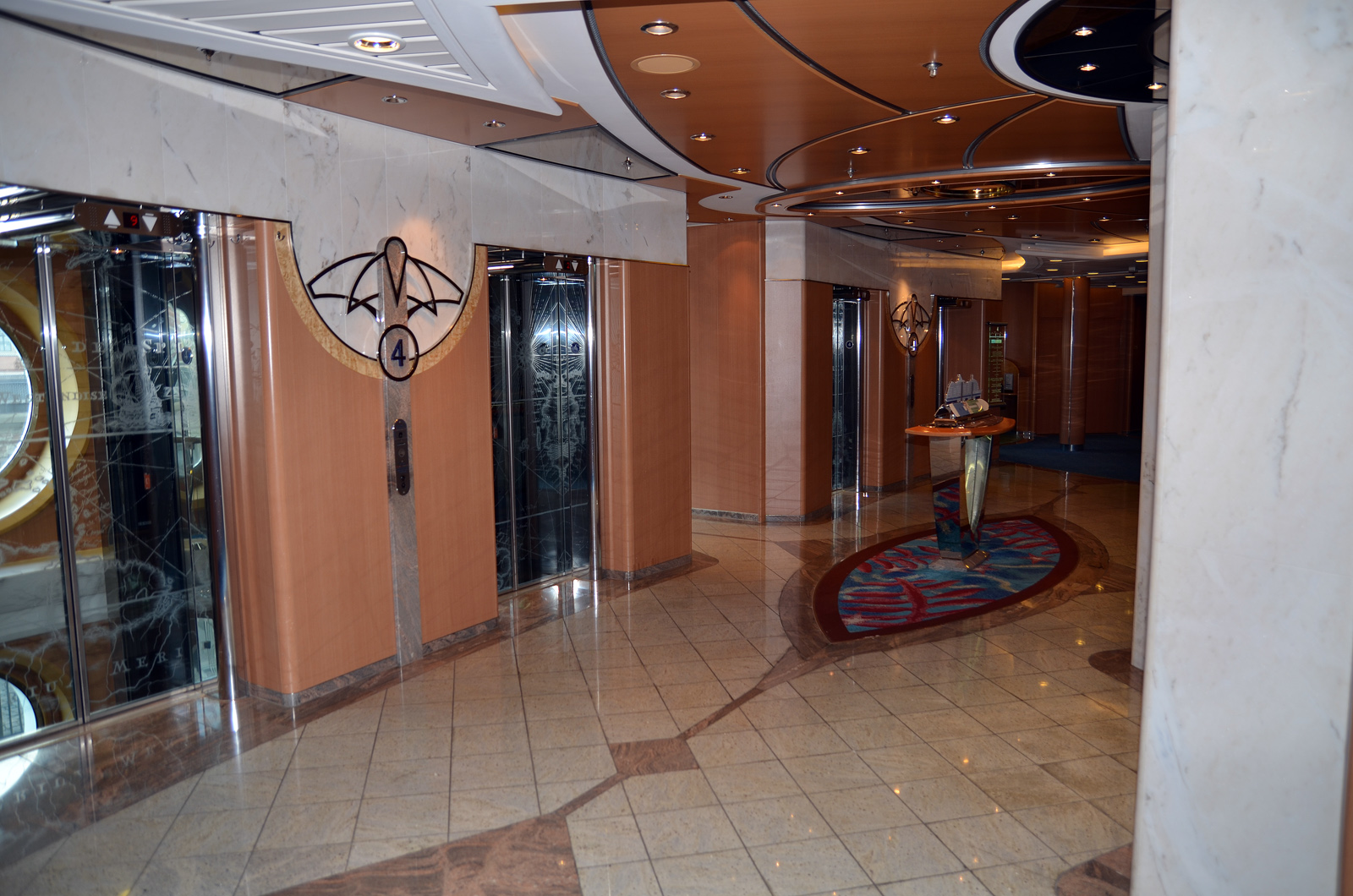 jewel-of-the-seas-interior11