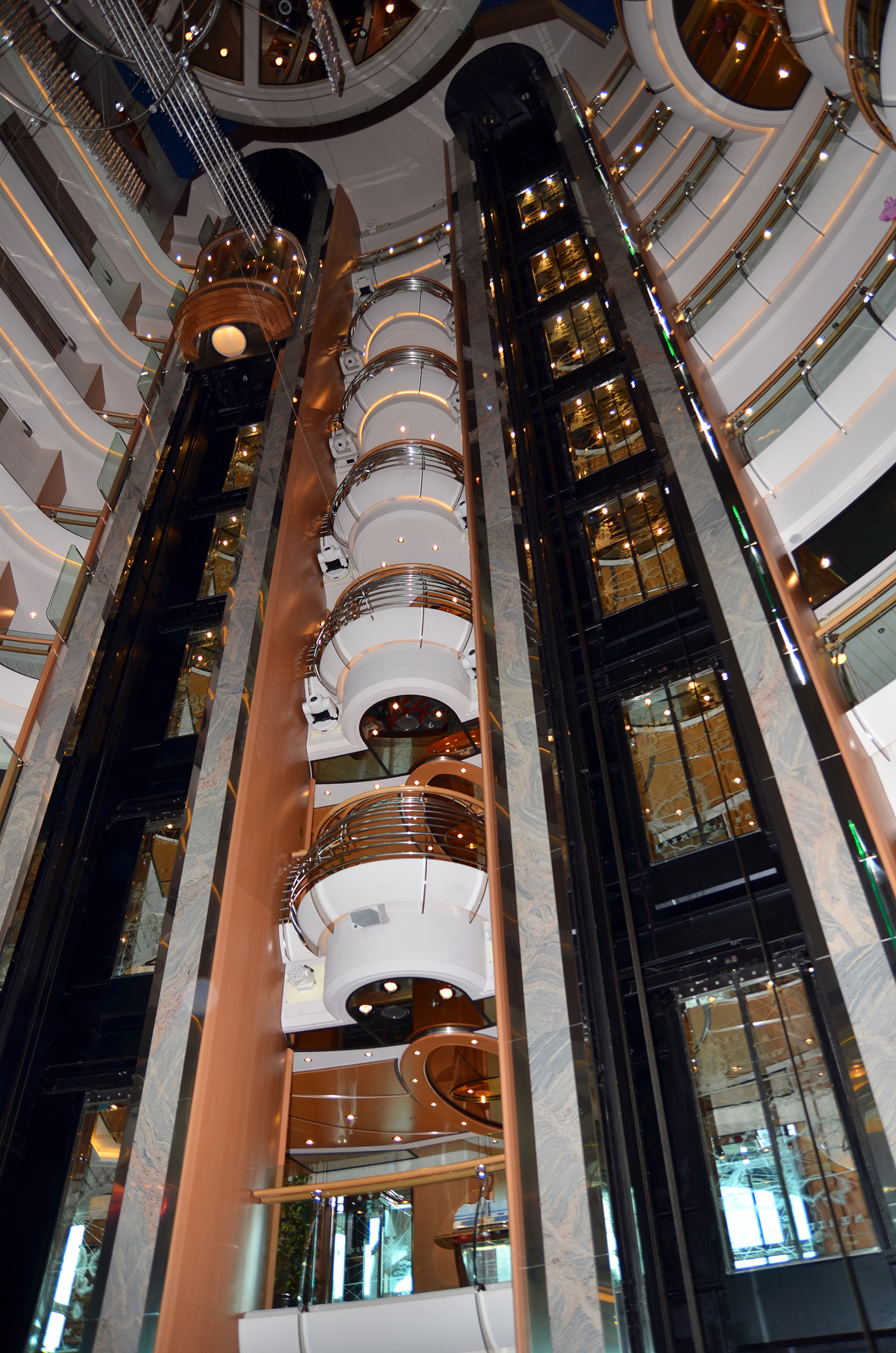 jewel-of-the-seas-interior15