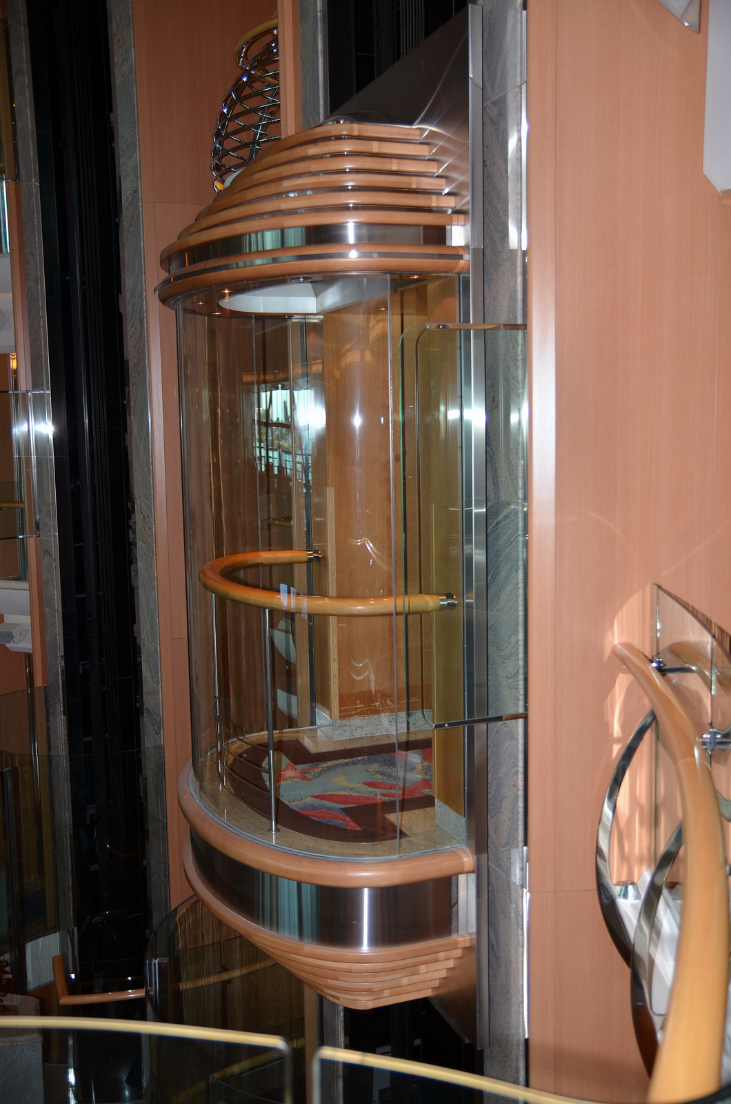 jewel-of-the-seas-interior20