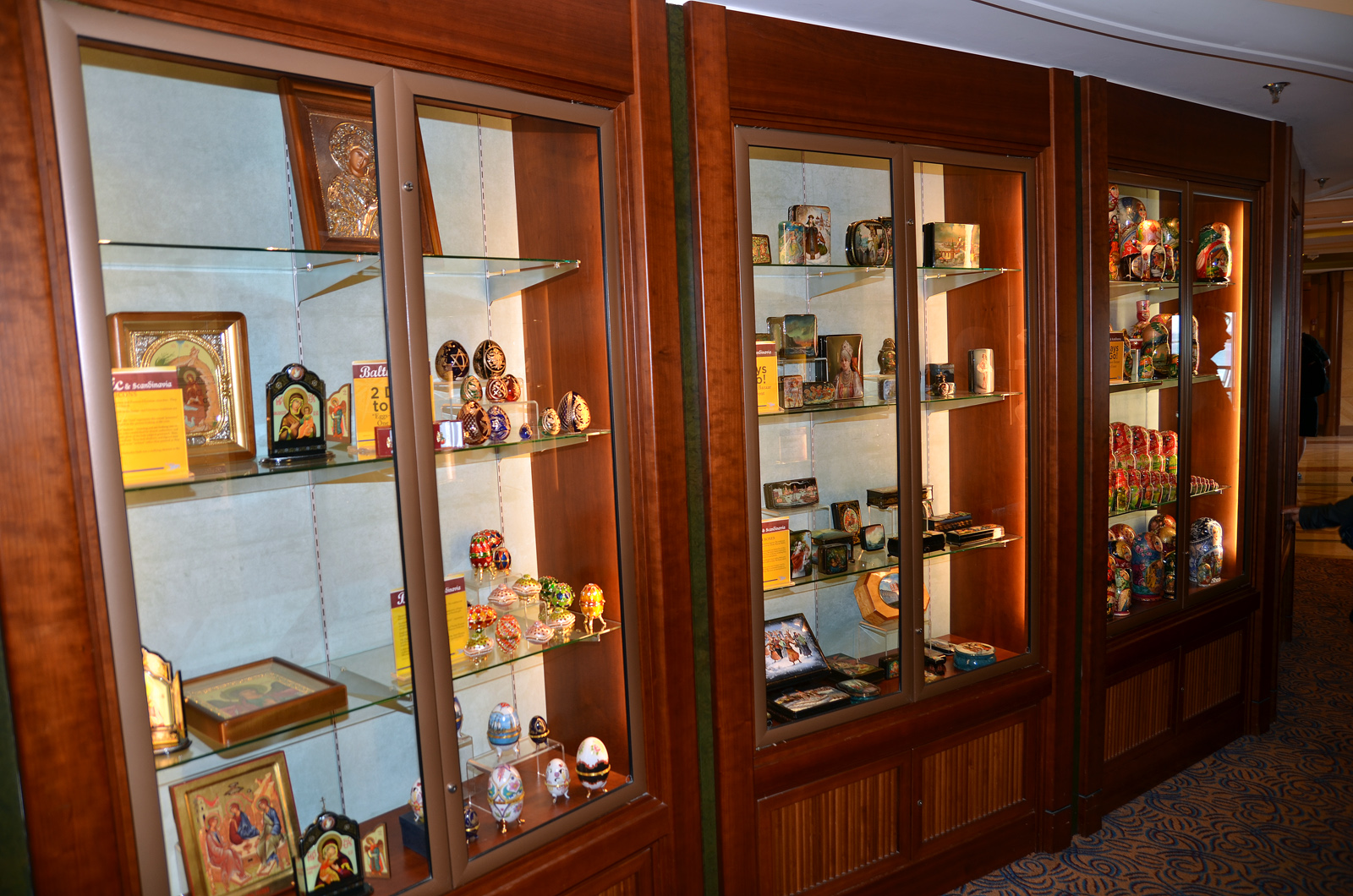jewel-of-the-seas-interior24