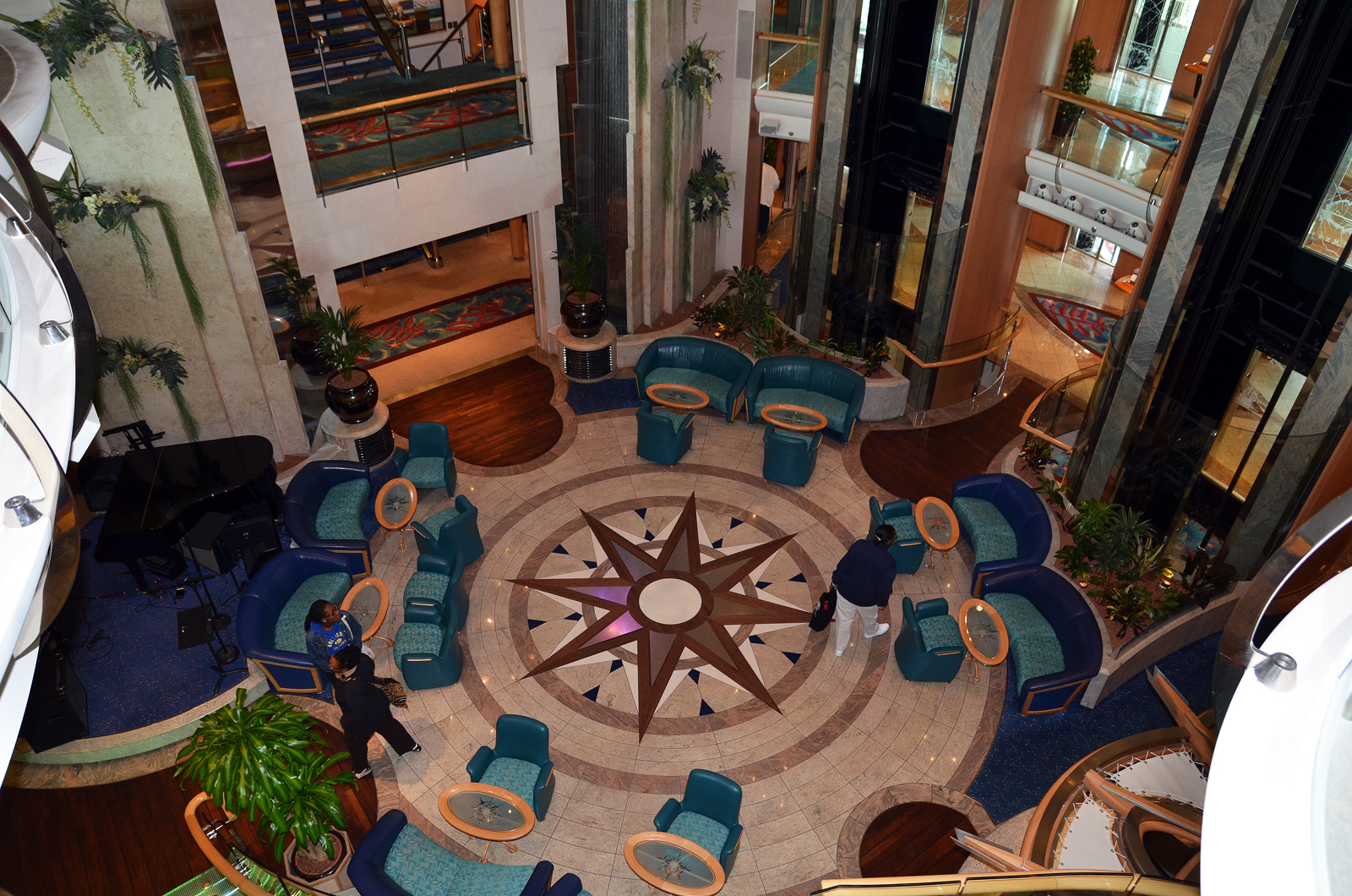 jewel-of-the-seas-interior34