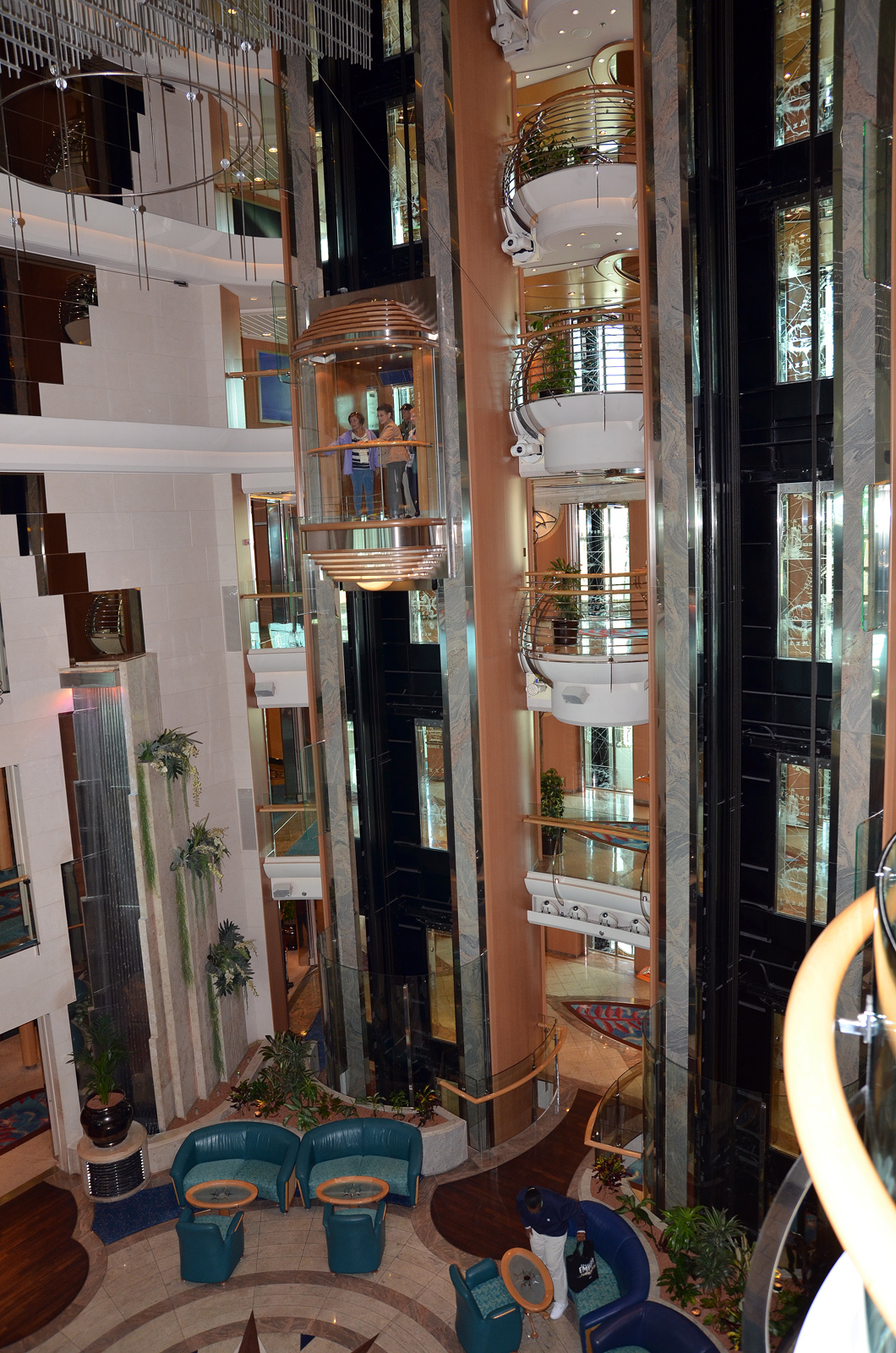jewel-of-the-seas-interior35