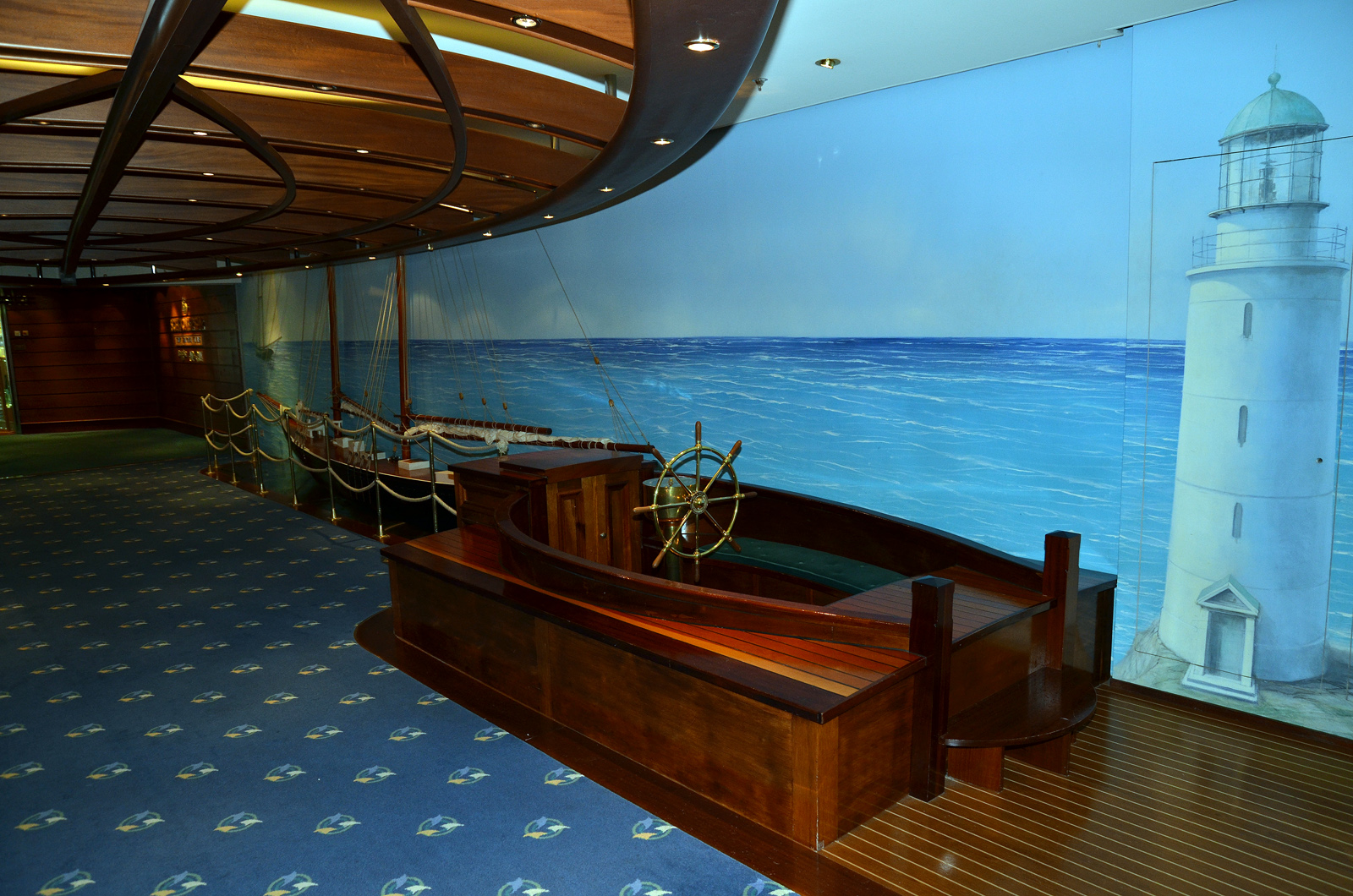 jewel-of-the-seas-interior37