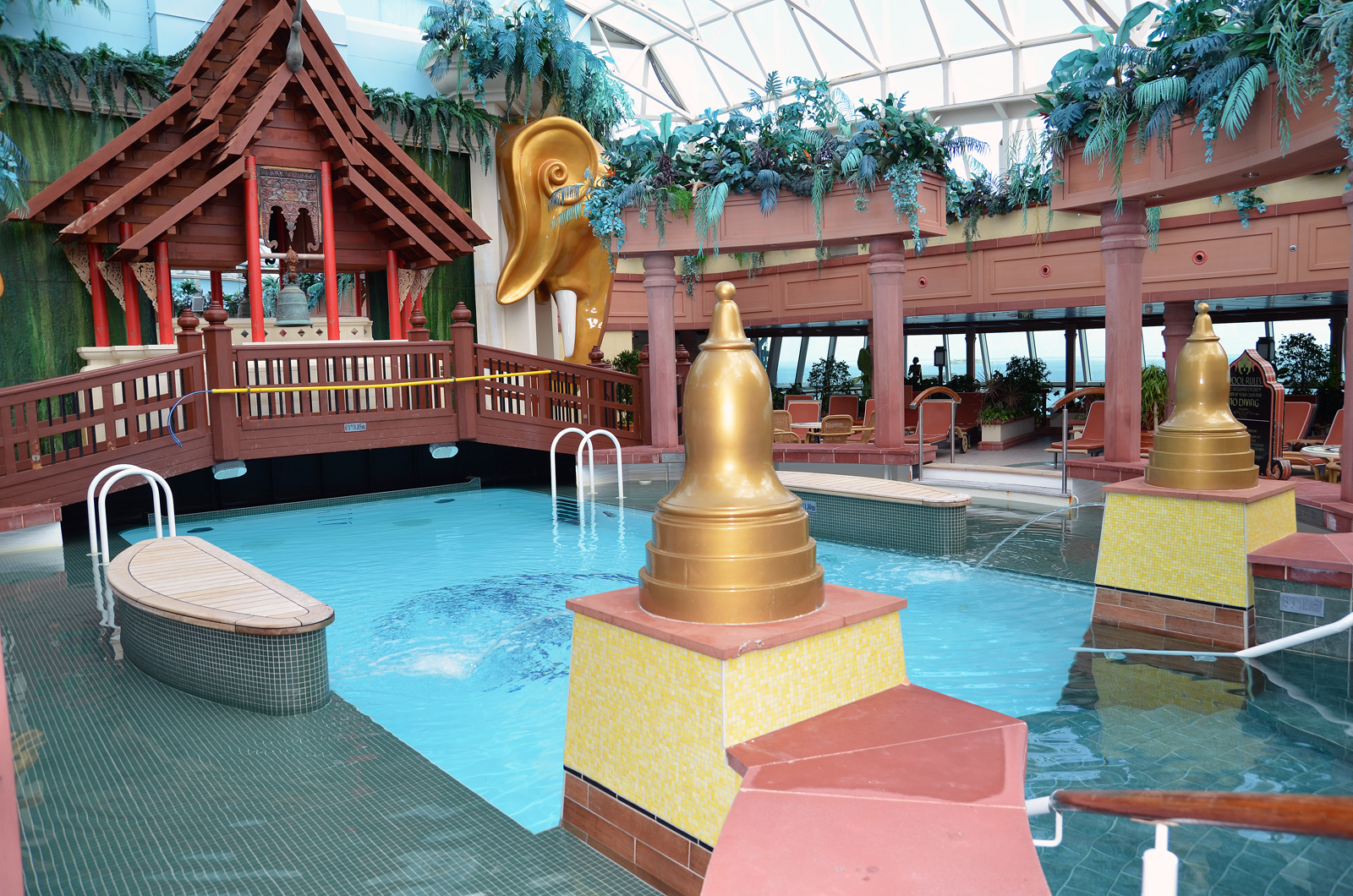 jewel-of-the-seas-interior66