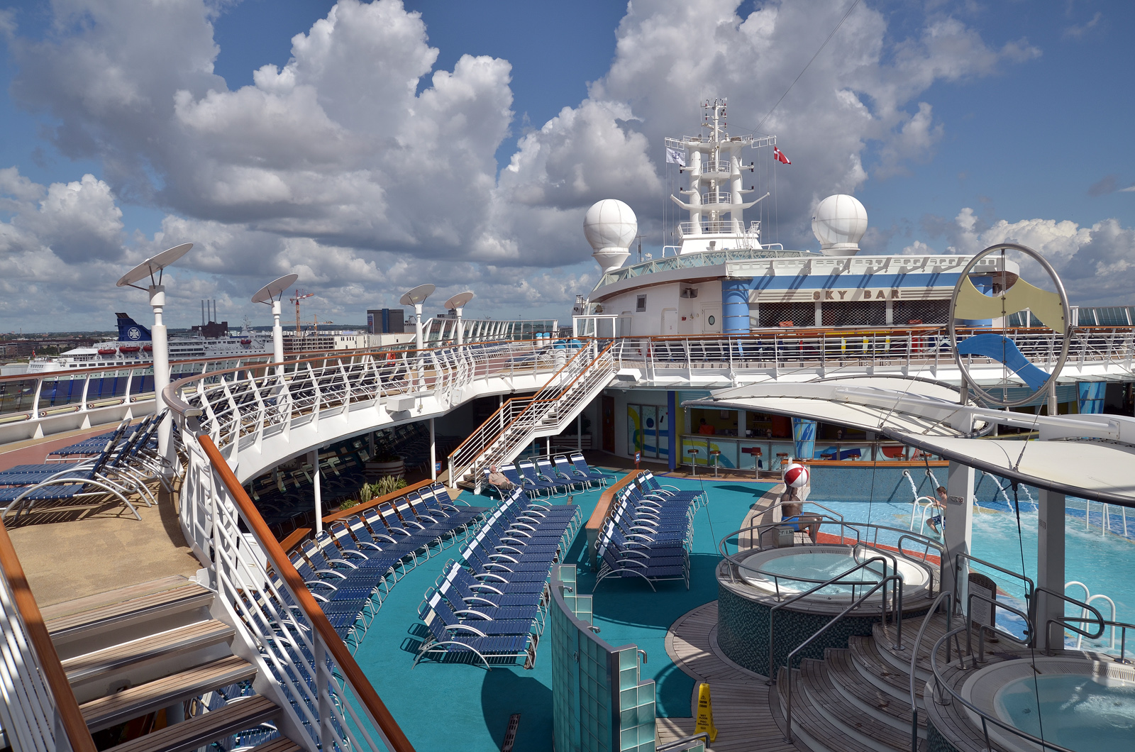 jewel-of-the-seas-interior82