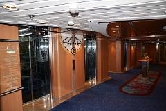 jewel-of-the-seas-interior10