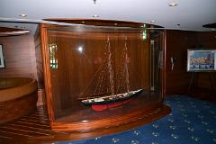 jewel-of-the-seas-interior44