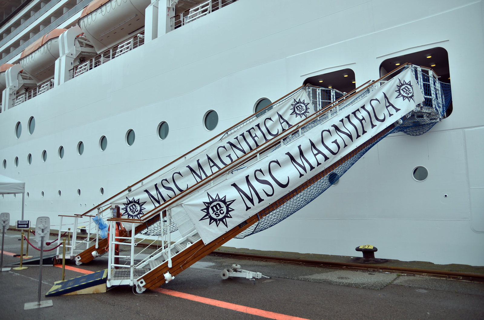 msc-magnifica14