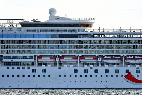 norwegian-dawn4