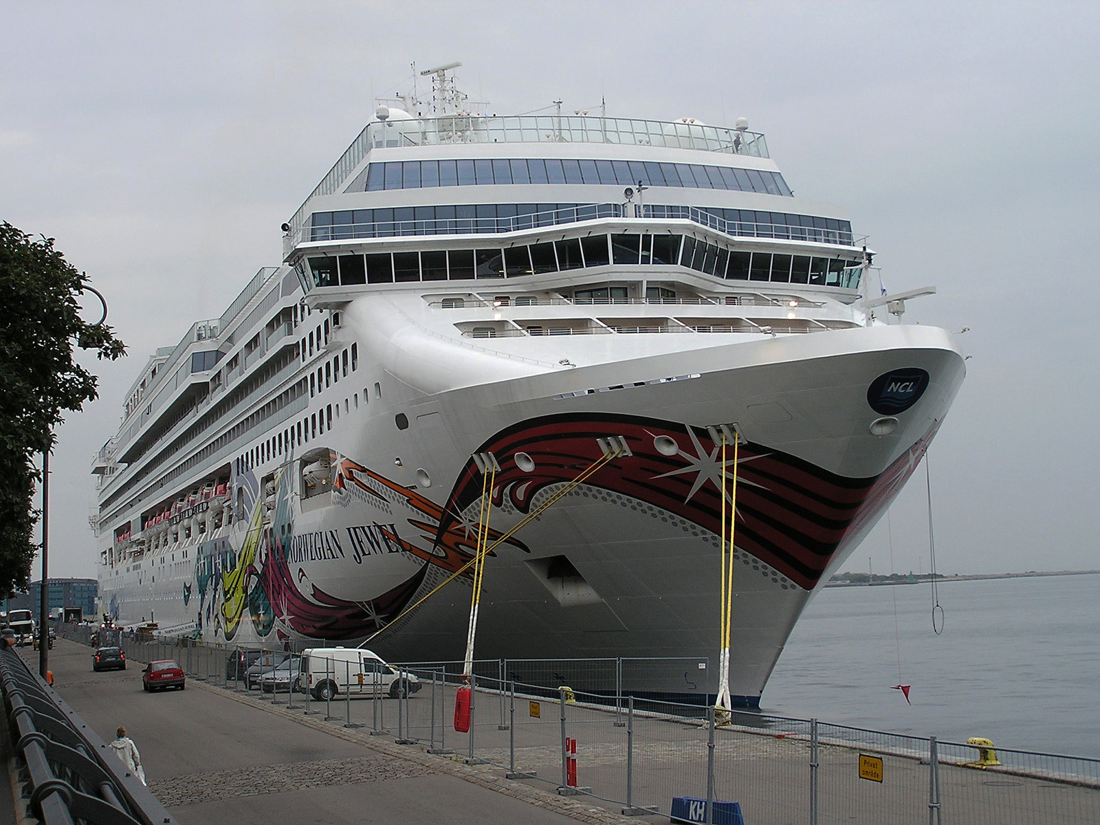 norwegian-jewel14