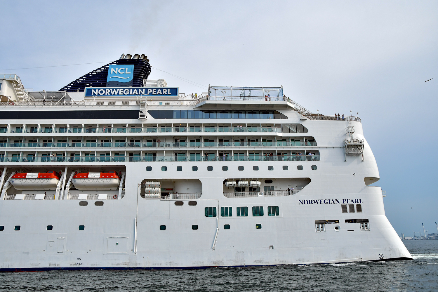 norwegian-pearl10