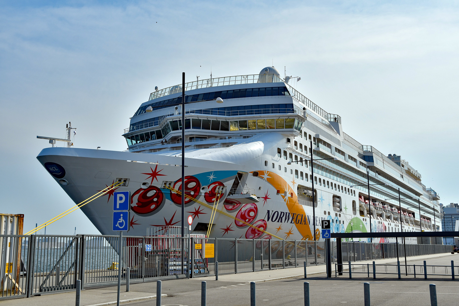 norwegian-pearl3
