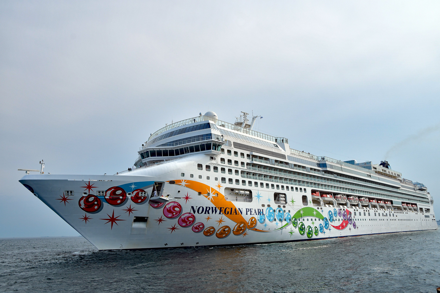 norwegian-pearl7
