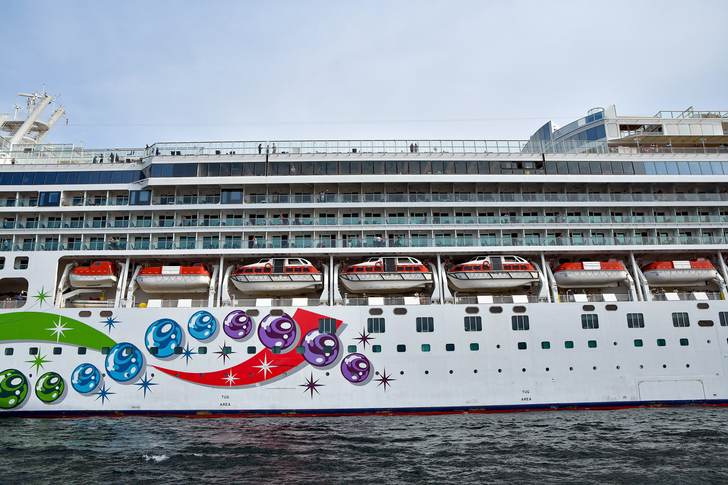 norwegian-pearl9