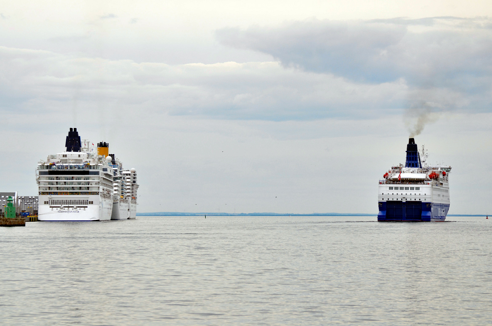 norwegian-star19
