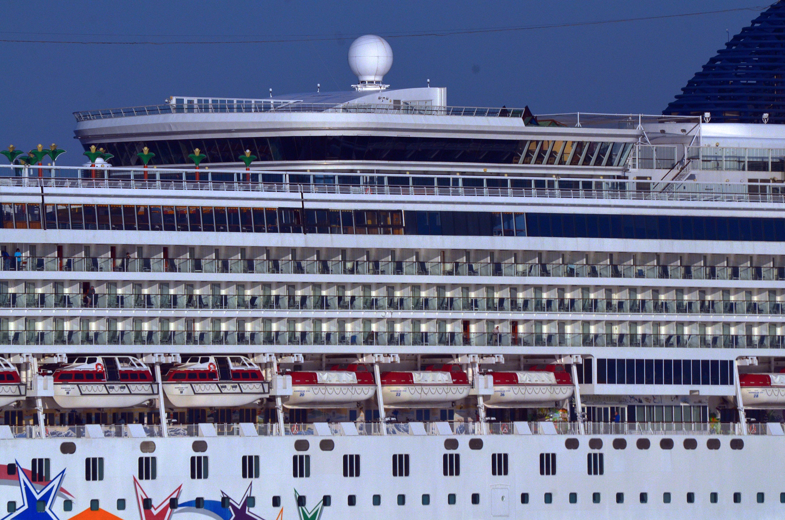 norwegian-star4