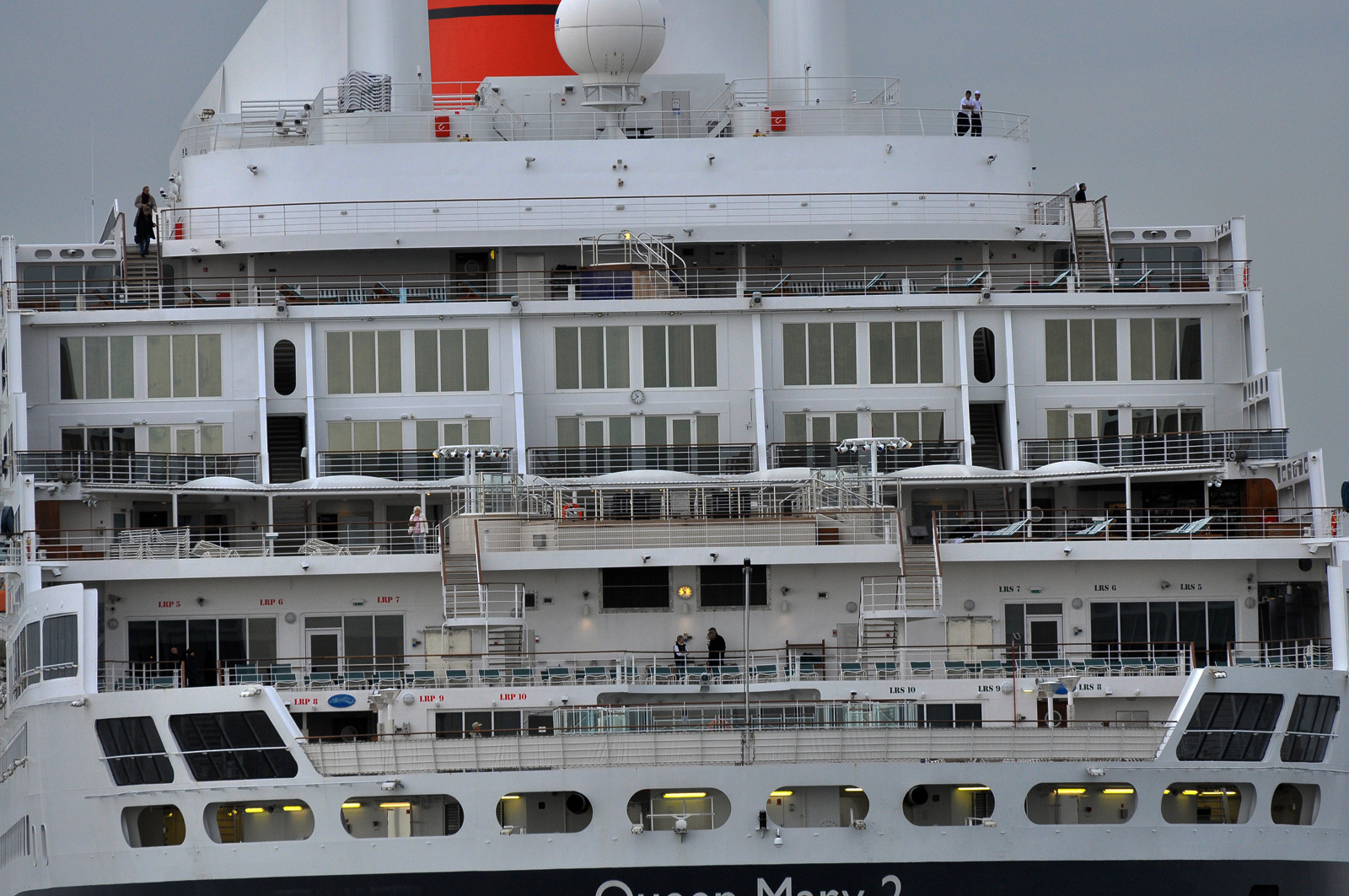 qm2-13