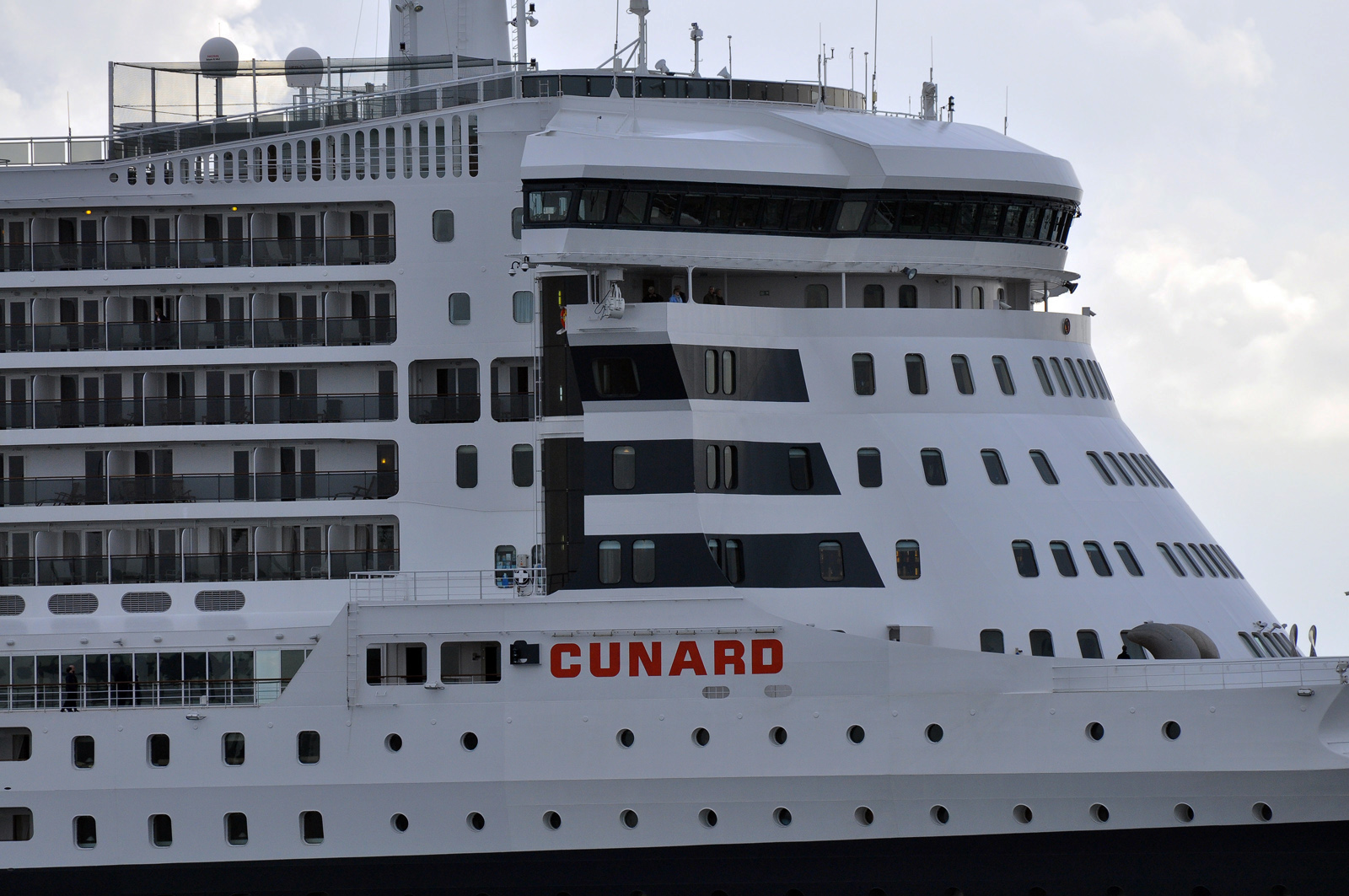 qm2-17