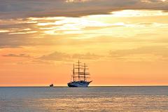 sea-cloud2-16