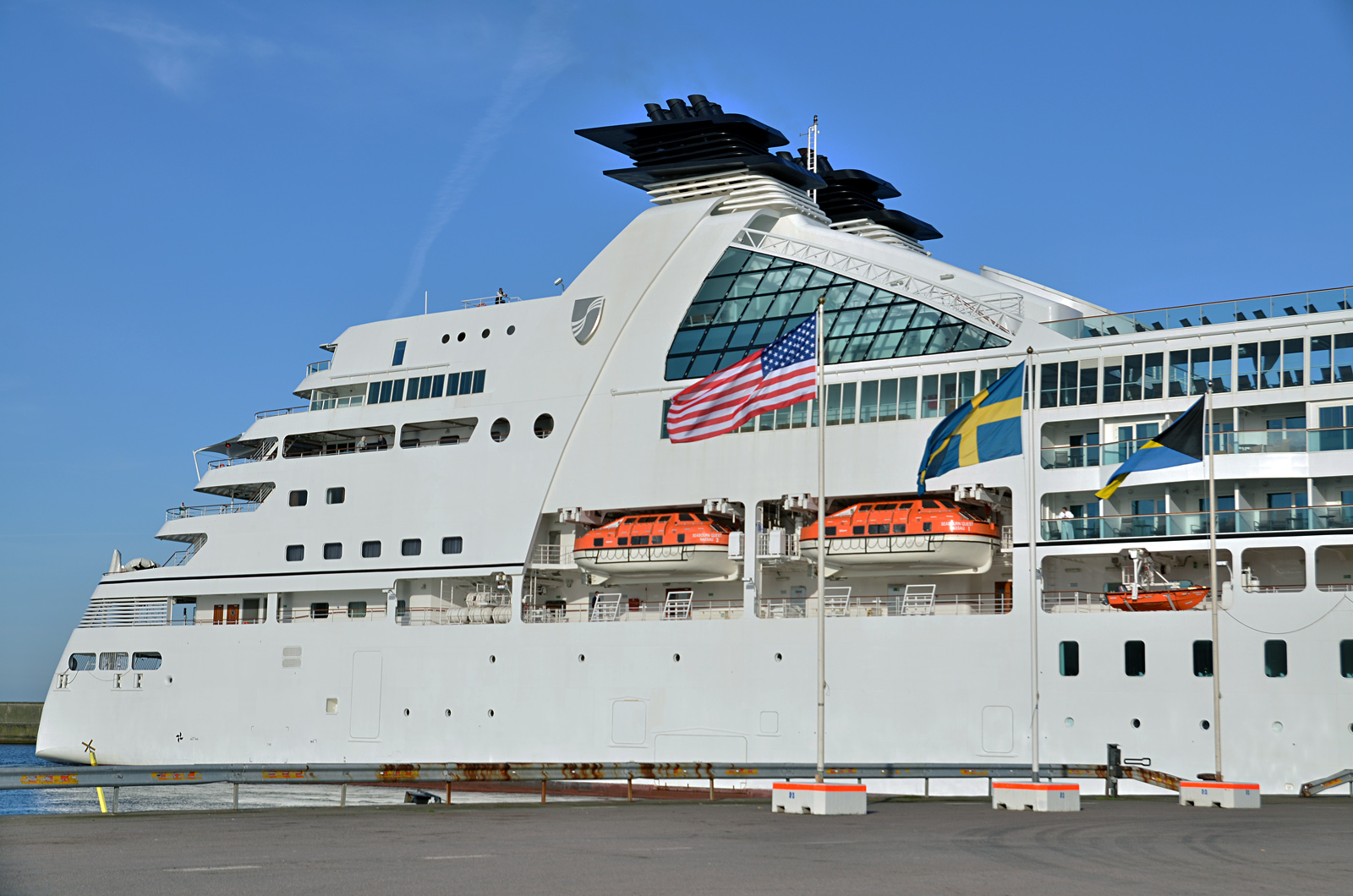 seabourn-quest1