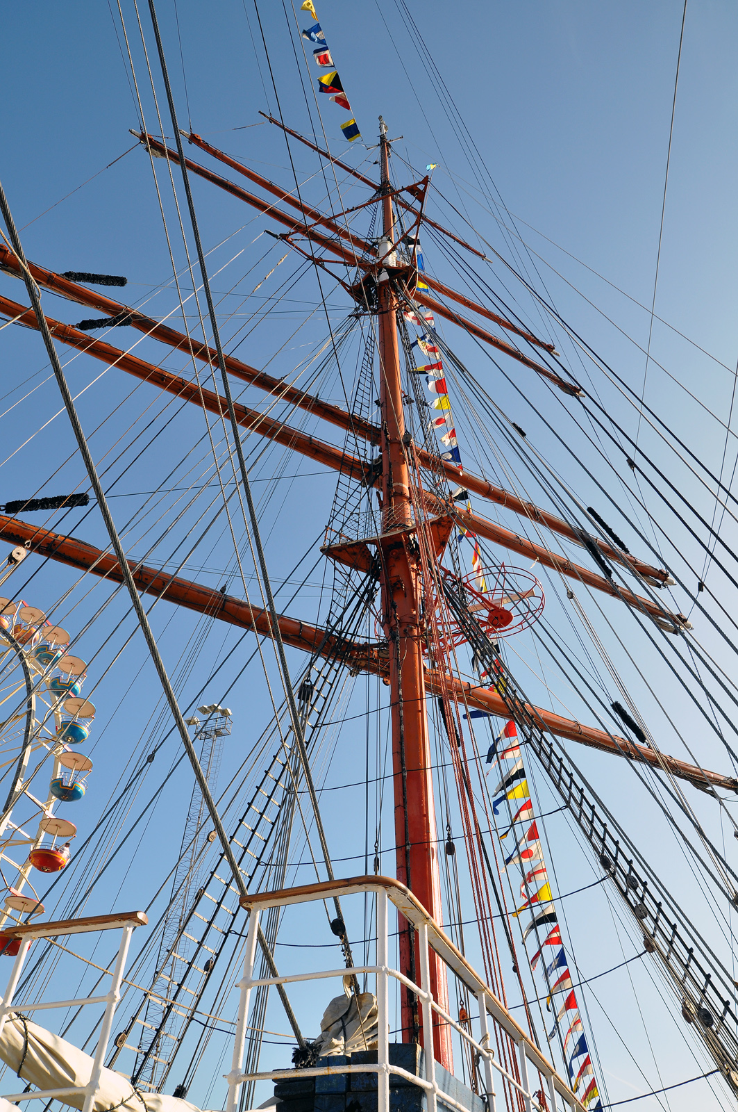 sedov16