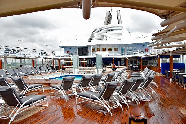 seven-seas-navigator-interior5