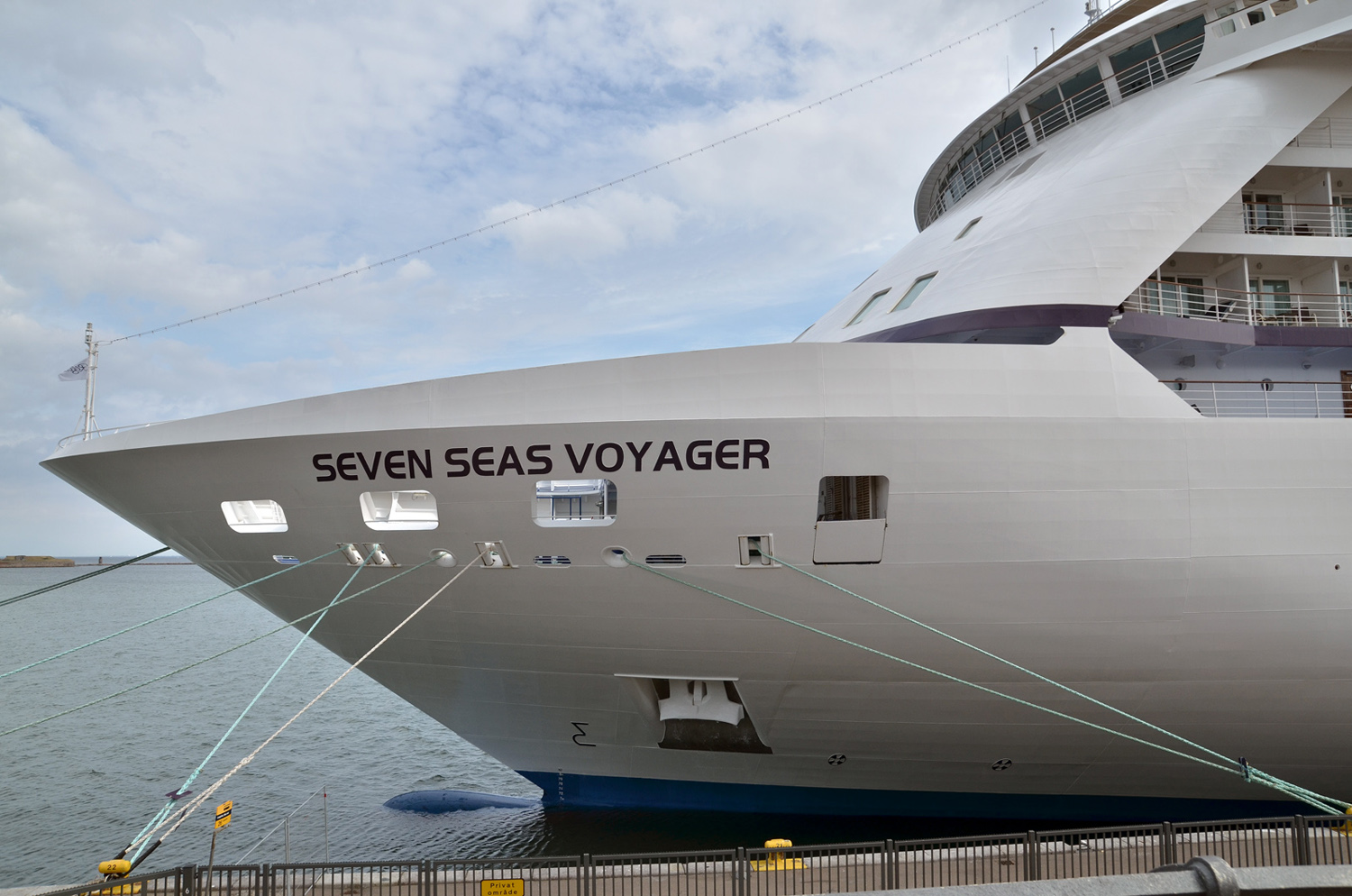 seven-seas-voyager12